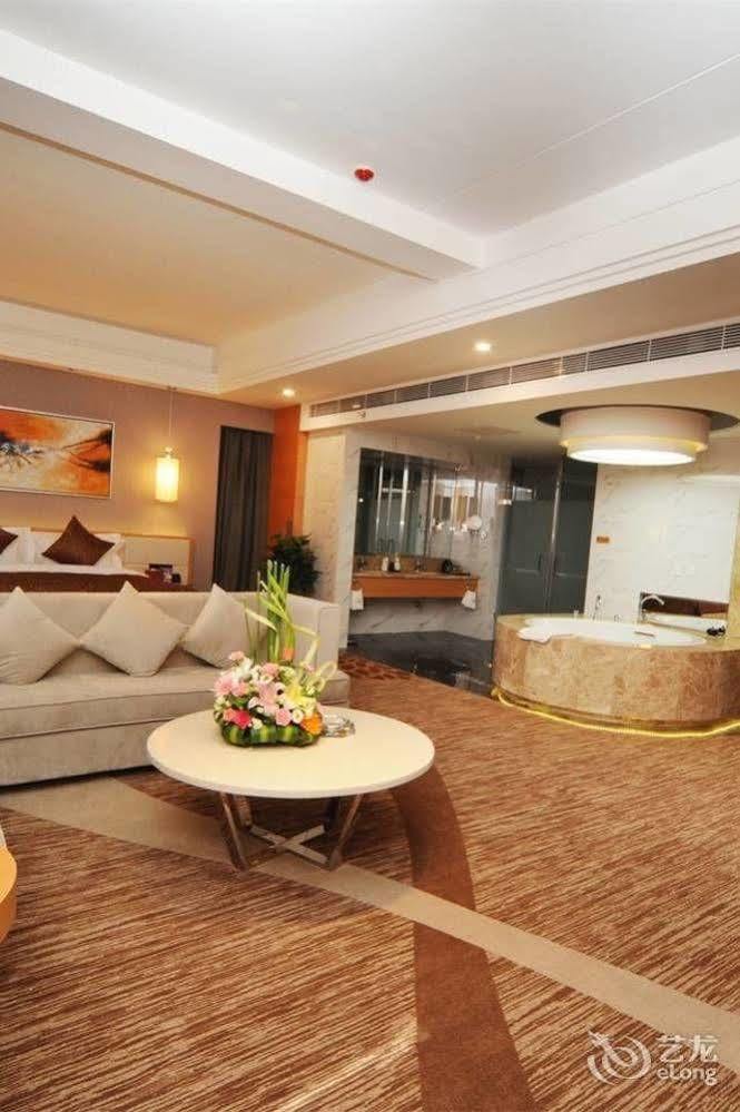 Weinan Taoyuan Meisha International Hotel 外观 照片